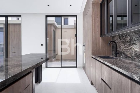 Villa en Tilal Al Ghaf, Dubai, 5 dormitorios, 622 m², № 57179 - foto 16
