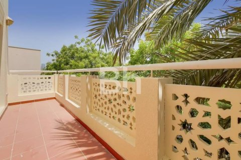 فيلا في دبي 4 غرف نوم, 575 م² رقم 57176 - صورة 8