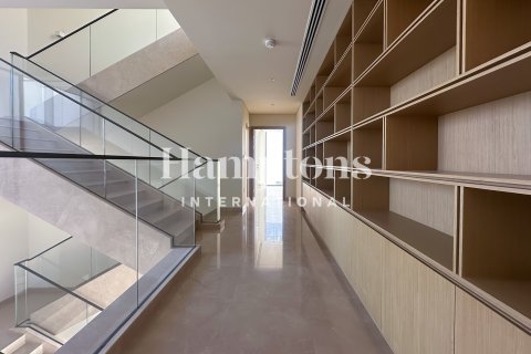 Villa in Maple at Dubai Hills Estate, Dubai Hills Estate, Dubai 5 bedrooms, 660.35452400 sq.m. № 113045 - photo 6
