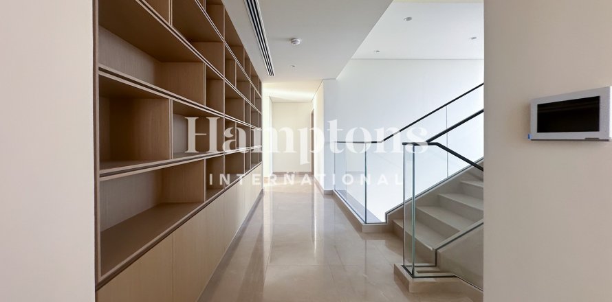 Villa in Maple at Dubai Hills Estate, Dubai Hills Estate, Dubai 5 bedrooms, 660.355 sq.m. № 113045