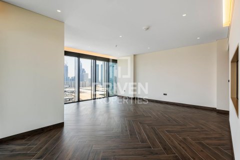 Appartement à Zabeel, Dubai, 3 chambres, 226.31 m², № 136142 - photo 2