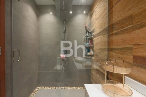 Apartment in Jumeirah Village Triangle, Dubai 2 bedrooms, 184 sq.m. № 22172 - photo 15
