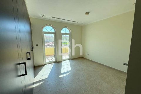 Villa en Jumeirah Park, Dubai, 3 dormitorios, 700 m², № 22176 - foto 7