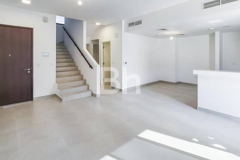 Maison de ville à Town Square, Dubai, 3 chambres, 203 m², № 22173 - photo 2