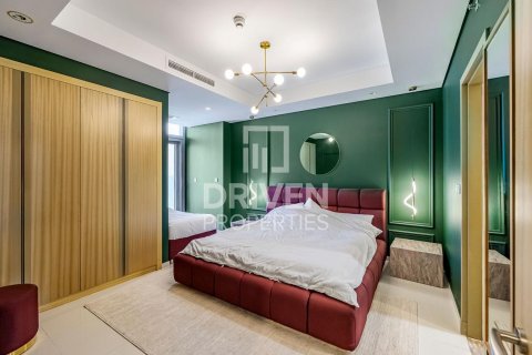 Купить квартиру в Paramount Tower Hotel & Residences, Бизнес-Бэй, Дубай: 2 спальни, 113м², № 19060 - фото 5