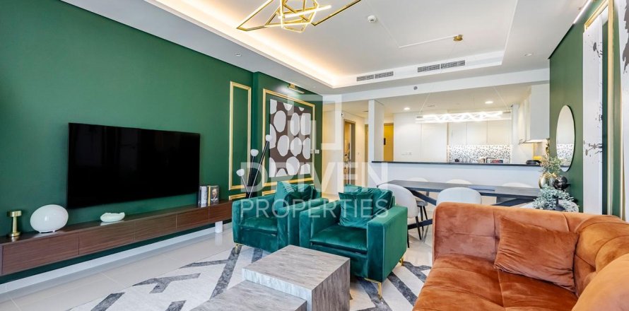 Квартира в Paramount Tower Hotel & Residences, Бизнес-Бэй, Дубай, 2 спальни, 113м², № 19060