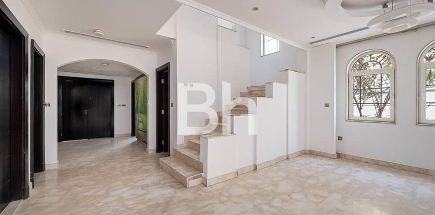 Villa à Jumeirah Park, Dubai, 4 chambres, 740 m², № 57772