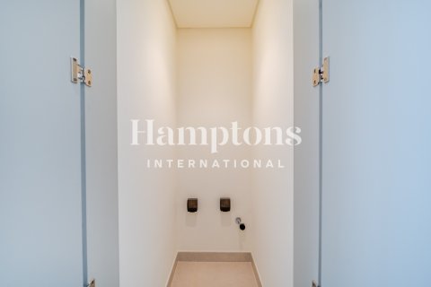 Снять в аренду таунхаус в The Valley, Дубай: 3 спальни, 173.99988676м², № 104669 - фото 16