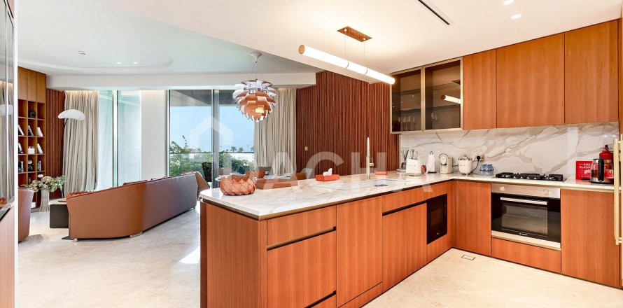 Квартира в Пальме Джумейре, Дубай, 2 спальни, 156м², № 104671