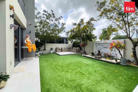 Villa à Dubai Hills Estate, Dubai, 4 chambres, 452.3 m², № 100209 - photo 3