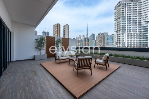 Appartement à SOL Bay, Business Bay, Dubai, 1 chambre, 133 m², № 37882 - photo 1