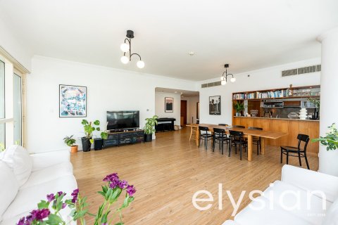 Appartement à Dubai Marina, Dubai, 3 chambres, 192 m², № 37880 - photo 2