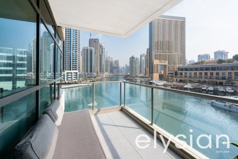 Appartement à Dubai Marina, Dubai, 3 chambres, 192 m², № 37880 - photo 1