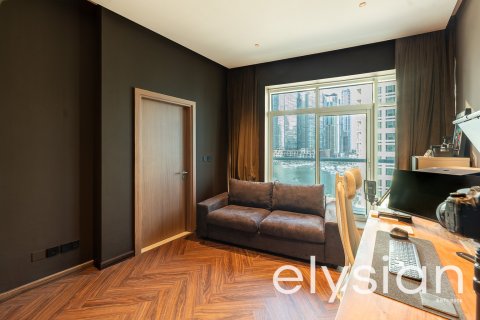 Купить квартиру в Дубай Марине, Дубай: 3 спальни, 215м², № 37886 - фото 14