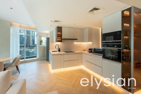 Купить квартиру в Дубай Марине, Дубай: 3 спальни, 215м², № 37886 - фото 8