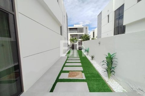 Villa in DAMAC Hills (Akoya by DAMAC), Dubai 5 bedrooms, 400 sq.m. № 21950 - photo 10