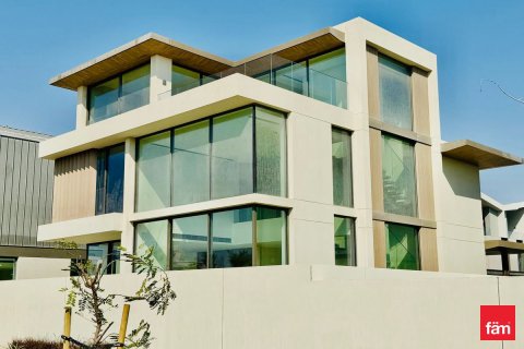 Villa en Dubai, 4 dormitorios, 479.6 m², № 69364 - foto 9