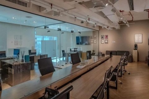 Oficina en Business Bay, Dubai, 141.8 m², № 54830 - foto 3