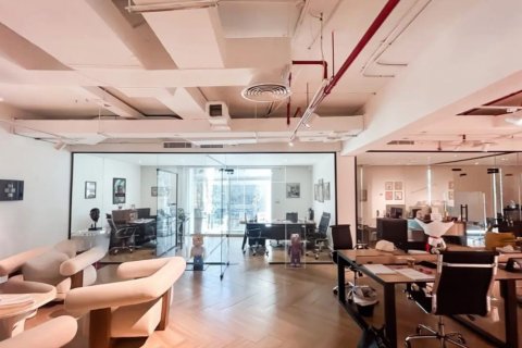 Oficina en Business Bay, Dubai, 141.8 m², № 54830 - foto 5