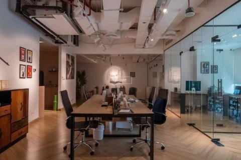 Oficina en Business Bay, Dubai, 141.8 m², № 54830 - foto 4