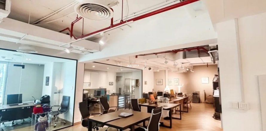 Oficina en Business Bay, Dubai, 141.8 m², № 54830