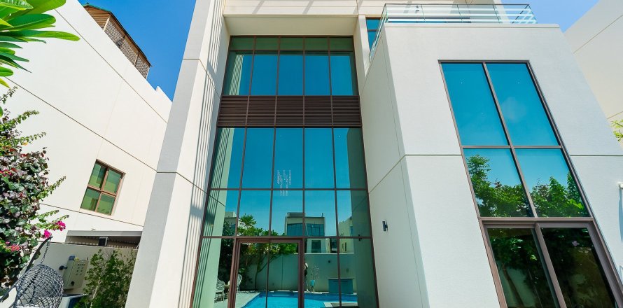 Villa in Meydan, Dubai 6 bedrooms, 512 sq.m. № 6022