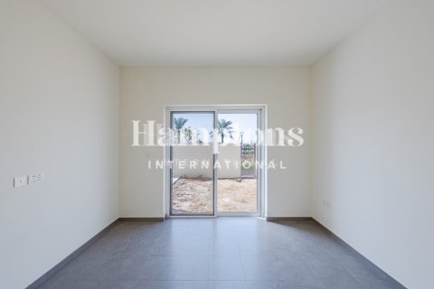 Снять в аренду квартиру в Dubai South (Dubai World Central), Дубай: 3 спальни, 210.40021119м², № 135071 - фото 23