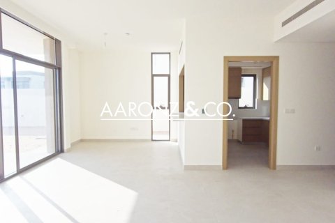 Villa in Al Furjan, Dubai 4 bedrooms, 384.2 sq.m. № 78409 - photo 1