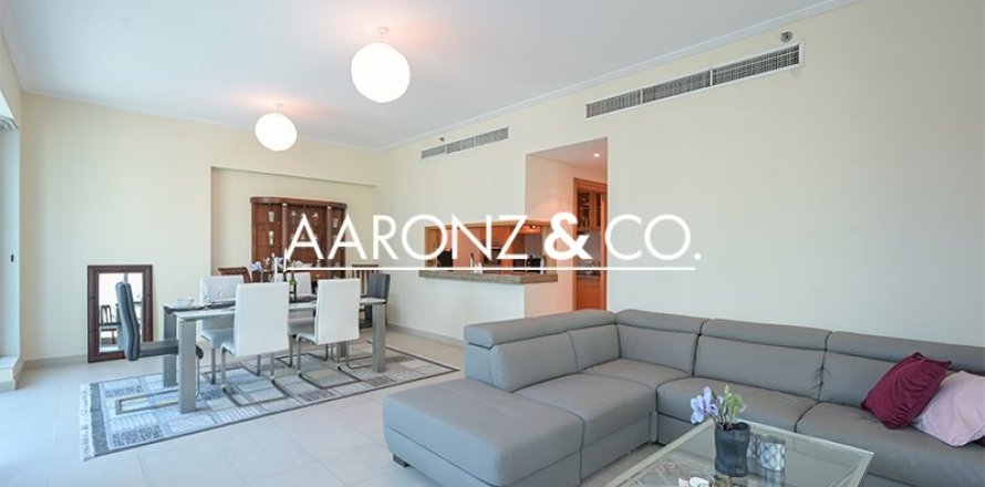 Квартира в Дубай Марине, Дубай, 2 спальни, 134.1м², № 78419