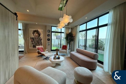 Adosado en District 11, Mohammed Bin Rashid City, Dubai, 4 dormitorios, 298 m², № 78877 - foto 2