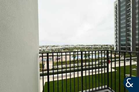 Apartment in Golfville, Dubai Hills Estate, Dubai 2 bedrooms, 69 sq.m. № 78926 - photo 1