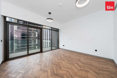 Apartamento en Business Bay, Dubai, 1 dormitorio, 91 m², № 97669 - foto 2