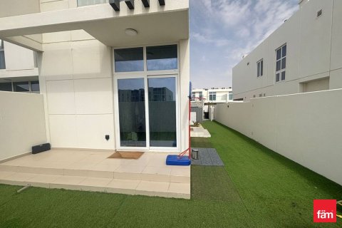 Townhouse in Dubai 3 bedrooms, 174.8 sq.m. № 50799 - photo 2