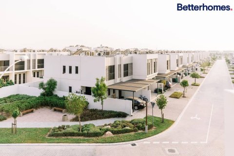Maison de ville à DAMAC Hills (Akoya by DAMAC), Dubai, 5 chambres, 237 m², № 57155 - photo 1