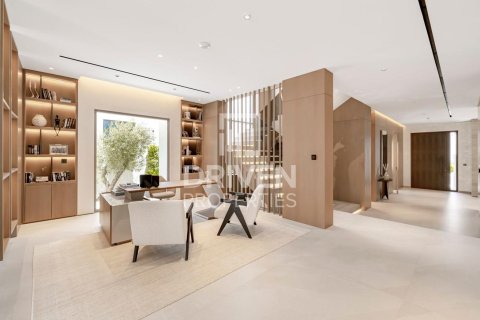 Villa à Jumeirah Golf Estates, Dubai, 5 chambres, 785 m², № 86199 - photo 2