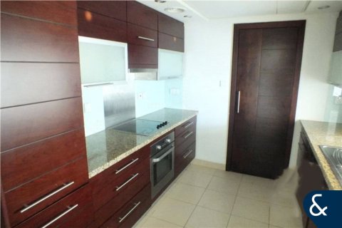 Снять в аренду квартиру в Даунтаун Дубай (Даунтаун Бурдж Дубай), Дубай: 2 спальни, 121м², № 79422 - фото 6