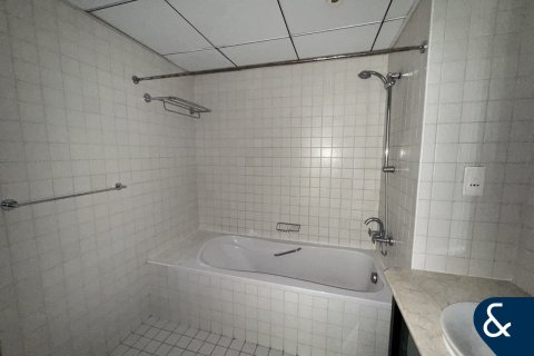 Снять в аренду квартиру в Дубай Марине, Дубай: 2 спальни, 148м², № 79423 - фото 23