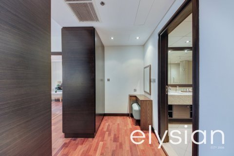 Apartamento en Palm Jumeirah, Dubai, 1 dormitorio, 107 m², № 37927 - foto 8