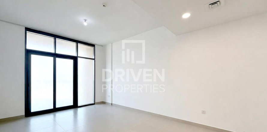 Appartement à Bellevue Towers, Downtown Dubai (Downtown Burj Dubai), Dubai, 2 chambres, 120.03 m², № 125352