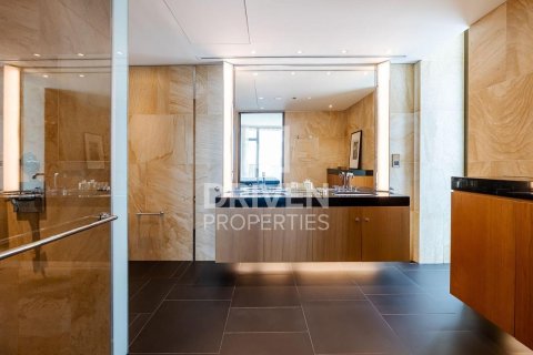 Apartment in Jumeirah Bay Island, Jumeirah, Dubai 3 bedrooms, 244.33 sq.m. № 125351 - photo 10