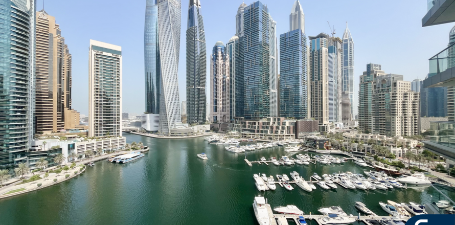 Apartment in Dubai Marina, Dubai 3 bedrooms, 201 sq.m. № 76417
