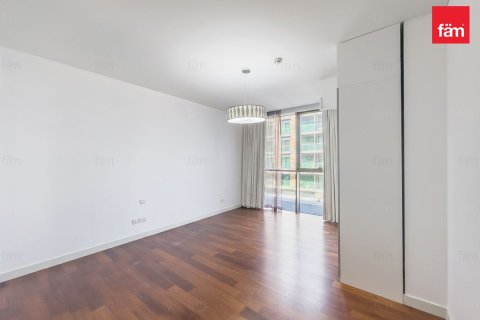 Снять в аренду квартиру в City Walk, Дубай: 3 спальни, 208.7м², № 95466 - фото 5