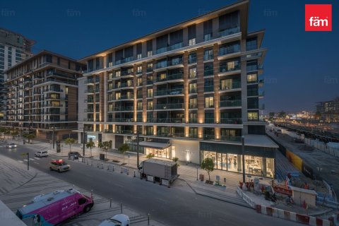 Снять в аренду квартиру в City Walk, Дубай: 3 спальни, 208.7м², № 95466 - фото 2