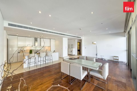 Снять в аренду квартиру в City Walk, Дубай: 3 спальни, 208.7м², № 95466 - фото 7