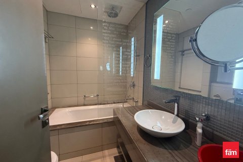 Apartamento en Business Bay, Dubai, 2 dormitorios, 140.7 m², № 18524 - foto 13