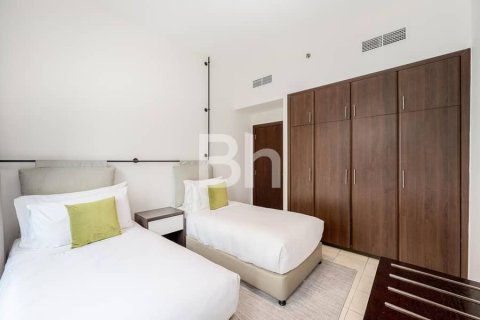 Снять в аренду квартиру в Дубай Марине, Дубай: 2 спальни, 195м², № 23257 - фото 13