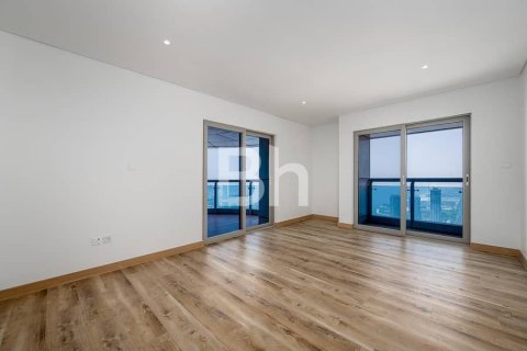 Apartment in Dubai Marina, Dubai 4 bedrooms, 295 sq.m. № 23255 - photo 14