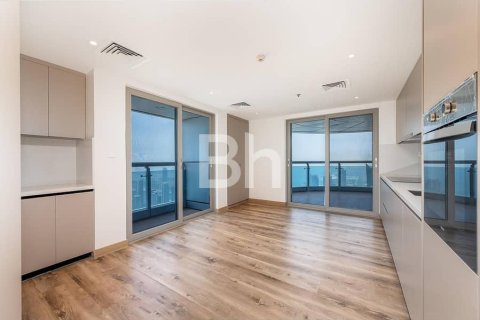 Apartment in Dubai Marina, Dubai 4 bedrooms, 295 sq.m. № 23255 - photo 17