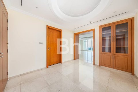 Снять в аренду квартиру в Джумейра Лейк Тауэрс, Дубай: 5 спален, 515м², № 23256 - фото 19