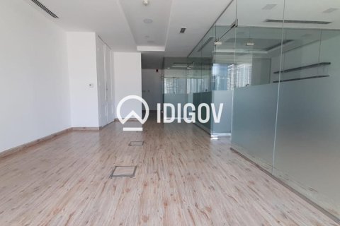 Oficina en Churchill Towers, Business Bay, Dubai, 80.27 m², № 121136 - foto 3